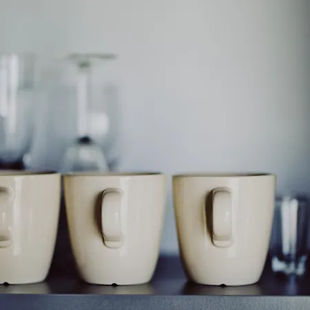 Dollar -plaza 公寓 *