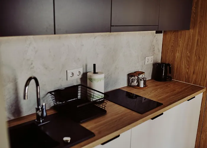 Apartment Dollar -plaza