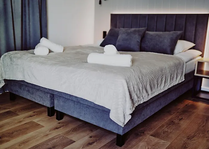 Apartment Dollar -plaza *