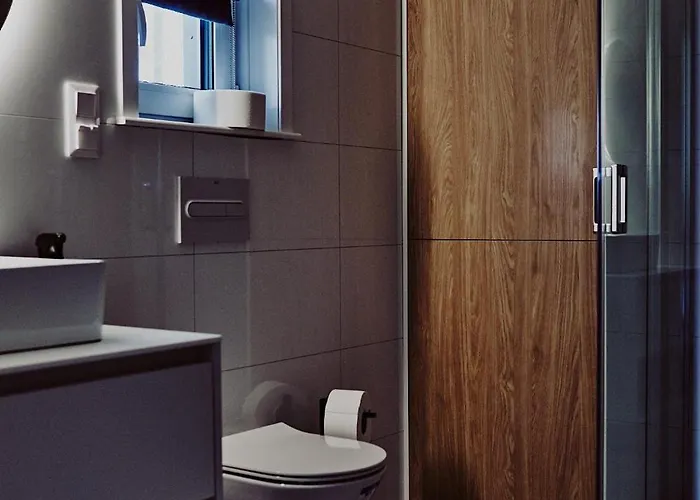 Dollar -plaza Apartment