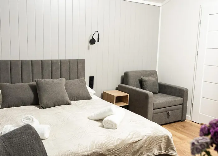 Dollar -plaza Apartment